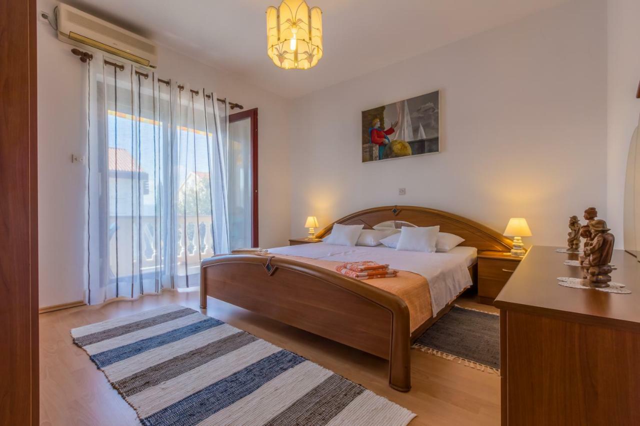 Apartman Laura Selce Εξωτερικό φωτογραφία